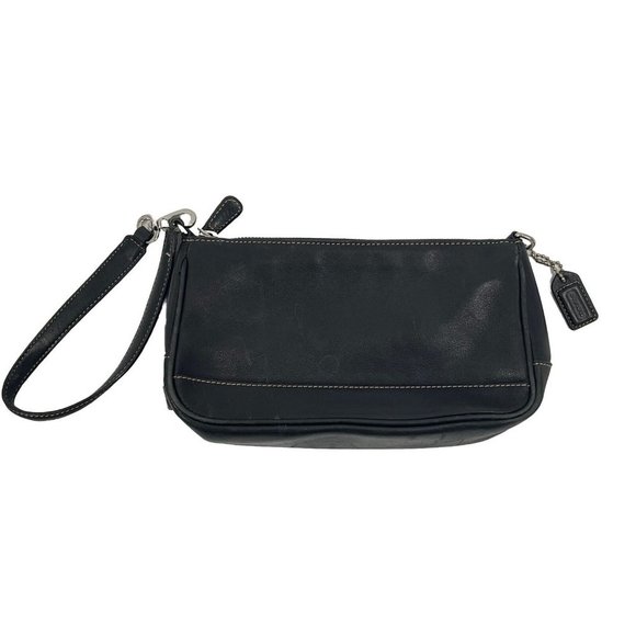 Coach Handbags - Vintage Coach G2K-7785 Hampton Black Leather Demi Baguette Handbag Purse